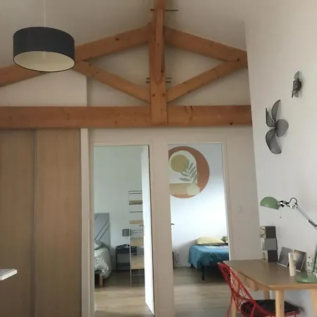 Maison 2ch, Parking, A 10min De Bx, Calme 度假居 Mérignac