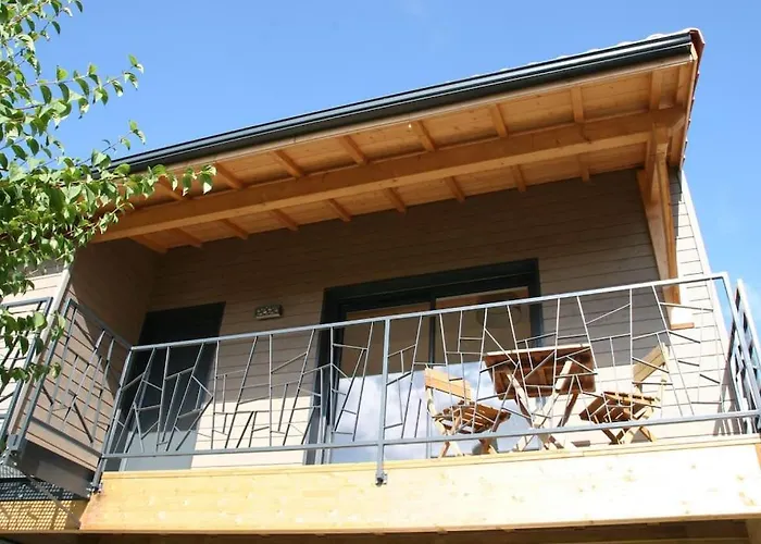 בית נופש Maison 2ch, Parking, A 10min De Bx, Calme