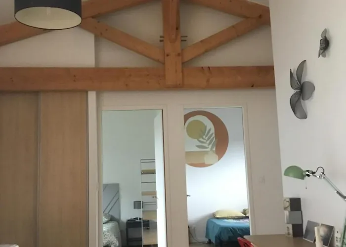 Maison 2ch, Parking, A 10min De Bx, Calme בית נופש Mérignac